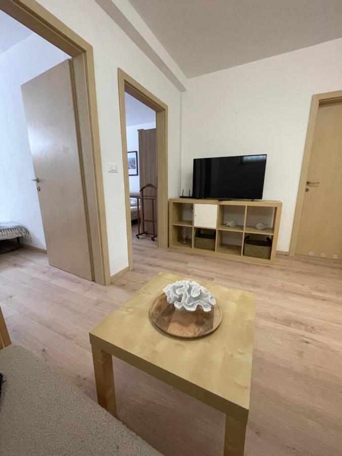 Apartment Sotlar Izola Bagian luar foto
